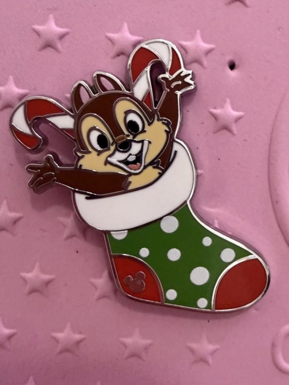 Disney Chip Enamel Pin - Green, Red, White, Brown